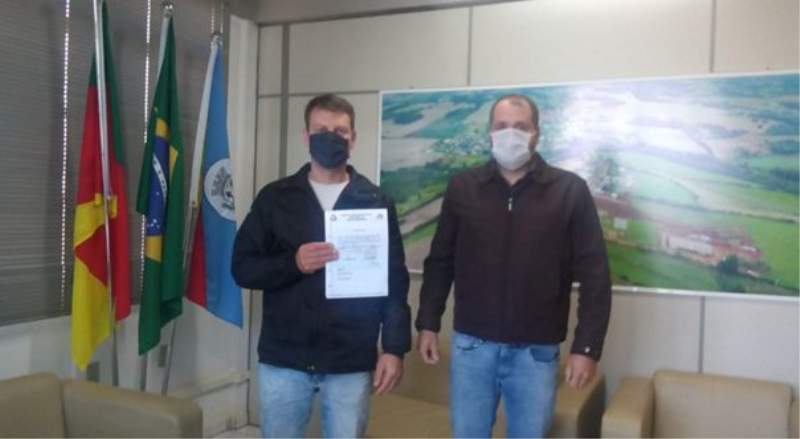 CLEBER ANDERSON KREBS É EMPOSSADO COMO MOTORISTA NO MUNICÍPIO